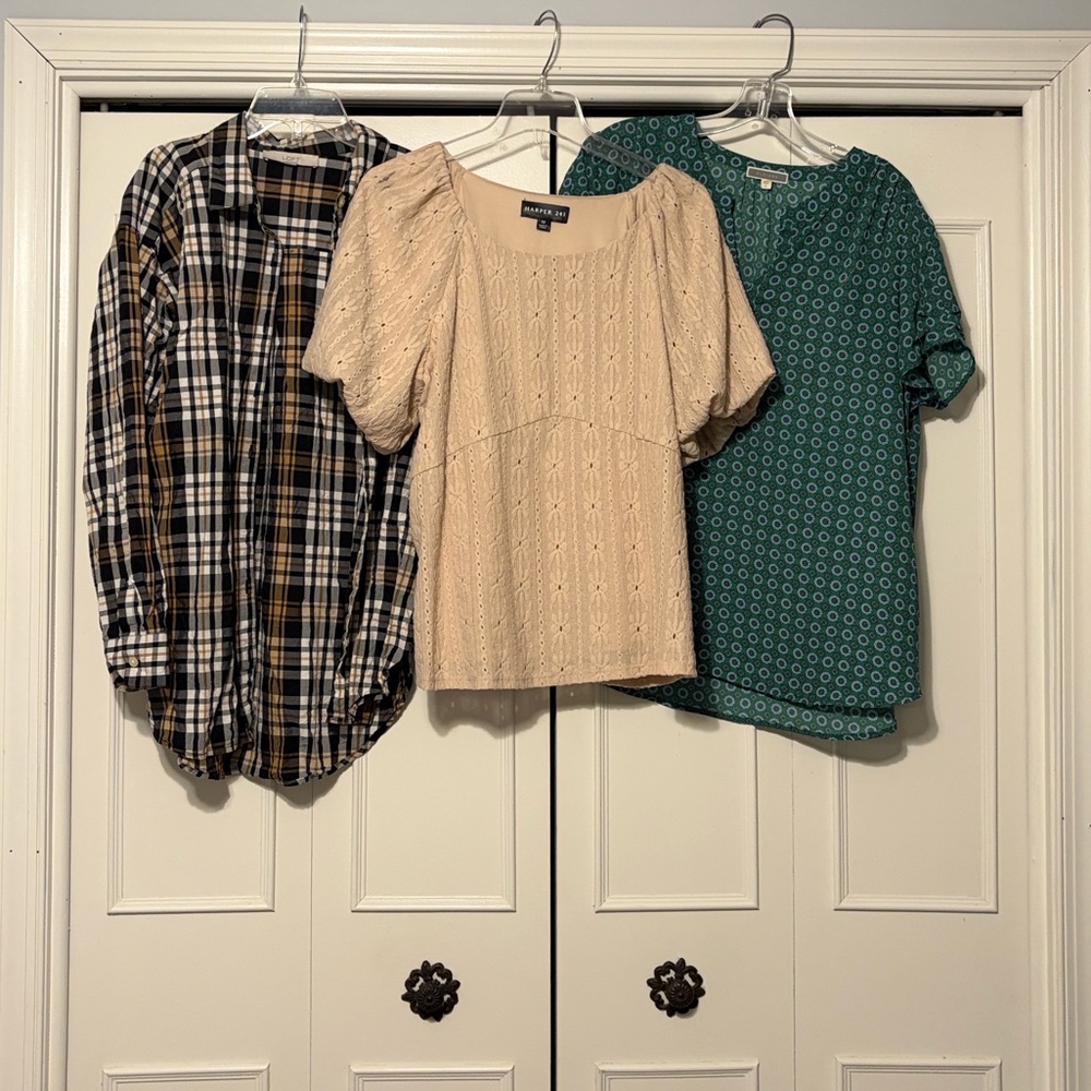 LOFT, Dleione, Harper 241 Size M Shirt Trio